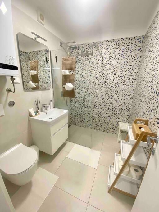 Studio Apartment Rosa Krk Krk Town Luaran gambar